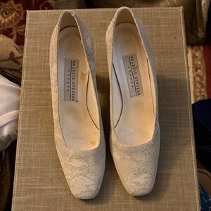 Valerie Stevens size 9 women Elegant Heels